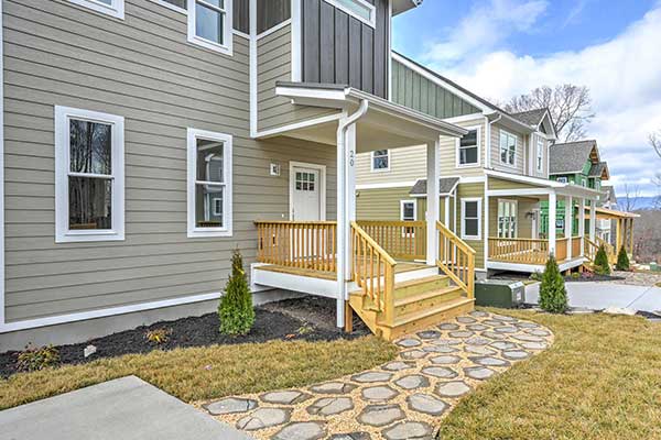 20 Loblolly Ln Asheville NC large 004 029 Front Porch 1500x999 72dpi