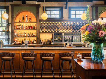 BiltmoreCrossing bar